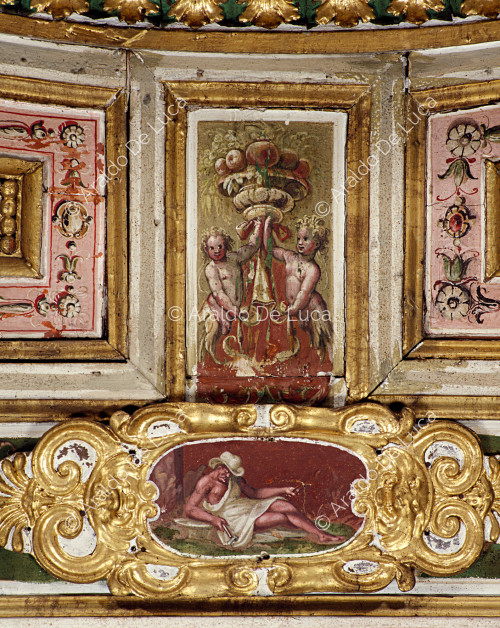 Decorative detail of the frieze