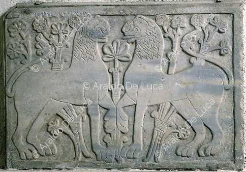 Slab with lions