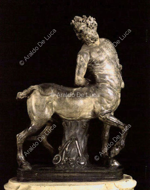 Estatua del Viejo Centauro