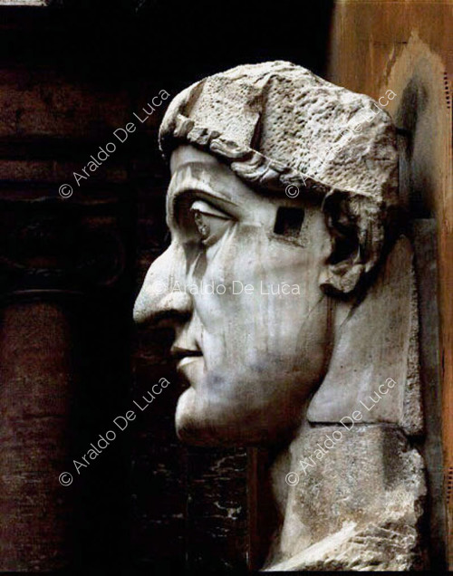Cabeza de la estatua colosal de Constantino
