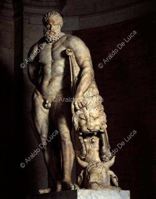 Kolossale Statue des Herkules Farnese