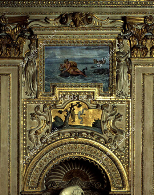 Stucco and fresco decorated wall