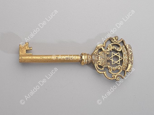 Key to the Aron gift of Shamuel Menasci