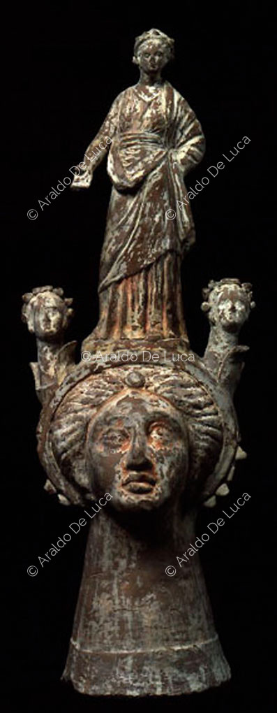 Vase in Form eines Frauenkopfes