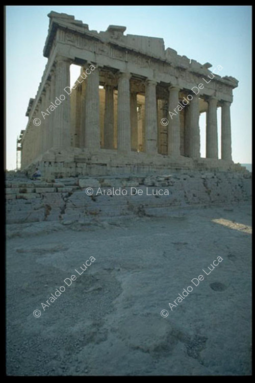 Die Westfassade des Parthenon