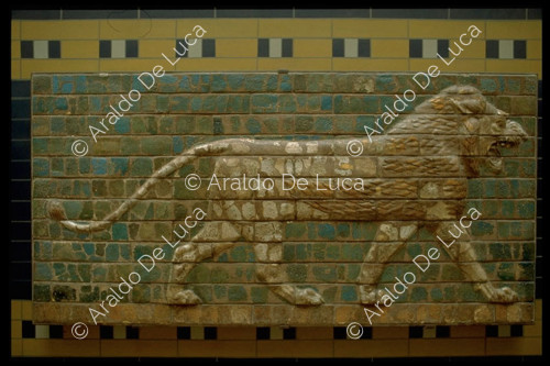 Mura in maiolica da Assur