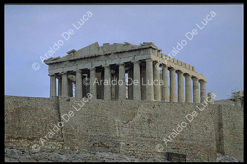Der Parthenon von Nordosten aus gesehen
