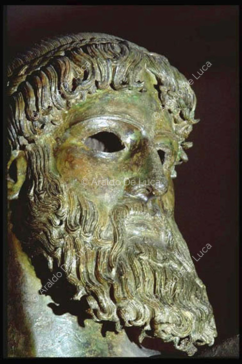 Estatua de Poseidon de Capo Artemisio, en bronce