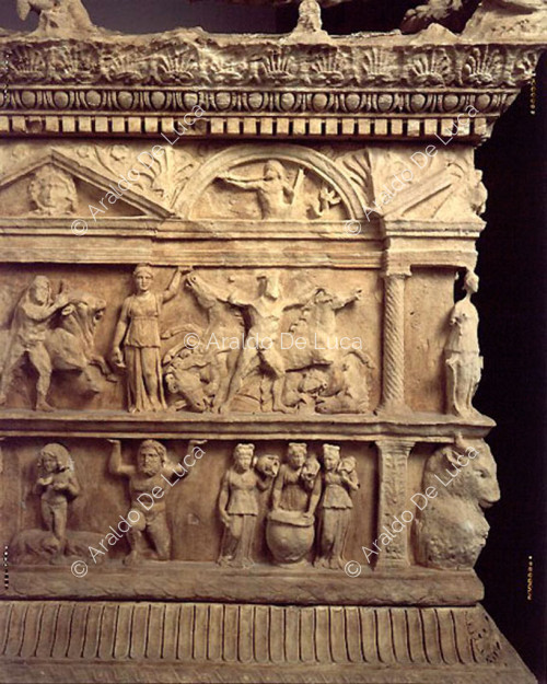 Sarcófago de los Trabajos de Hércules o de Velletri