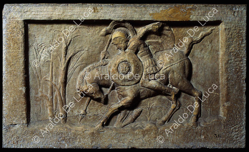 Relief représentant Mettus Curtius