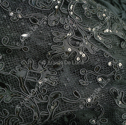Lace dress. Detail