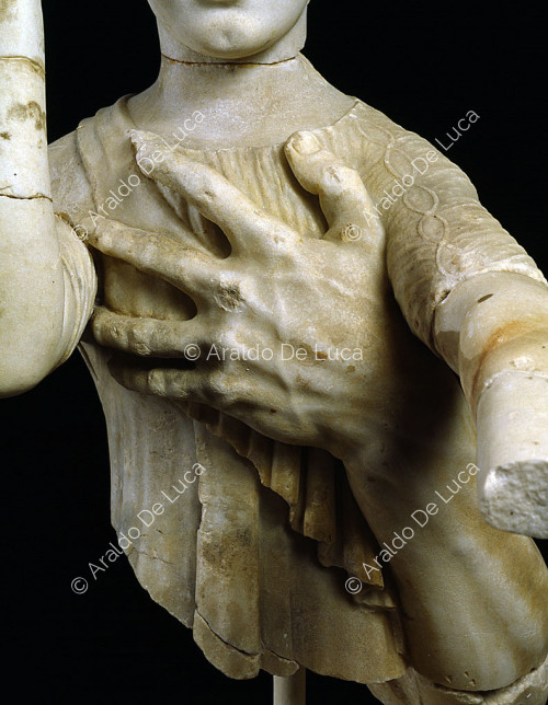 Der rechte Arm von Diomedes mit der Statue von Palladio