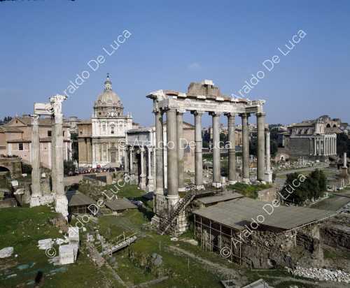 Foro Romano y el templo de Saturno