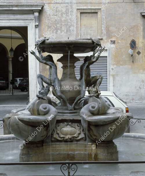 Turtle Fountain in Piazza Mattei