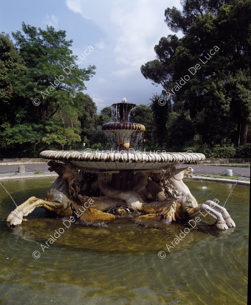 Seepferdchen-Brunnen, Villa Borghese
