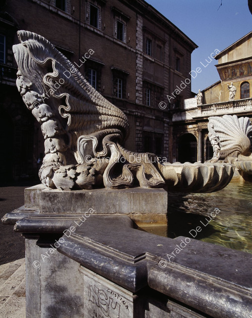 Springbrunnen auf der Piazza Santa Maria in Trastevere, Detail
