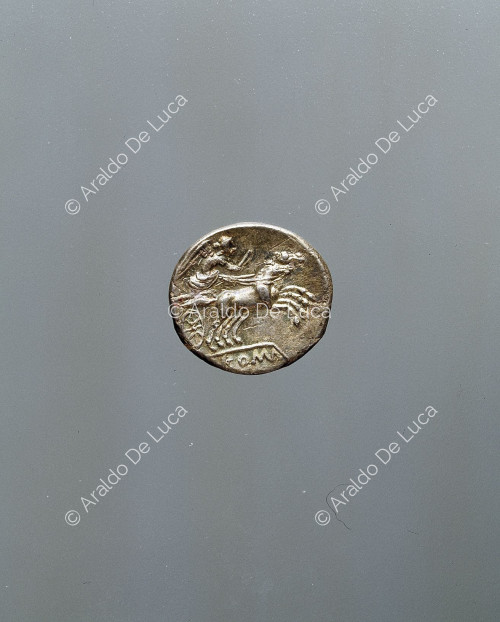 Victory driving chariot - Roman Republican silver