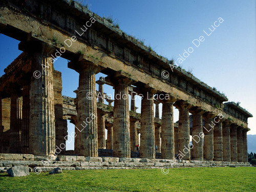 Vista exterior del templo de Hera