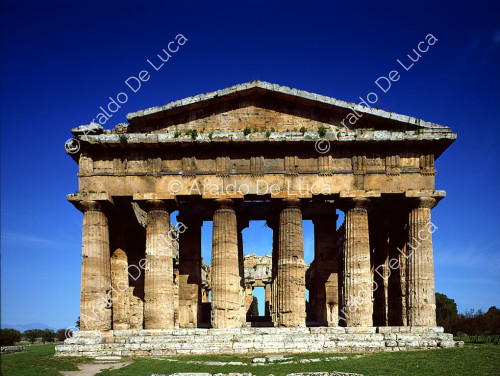 Vista exterior del templo de Hera