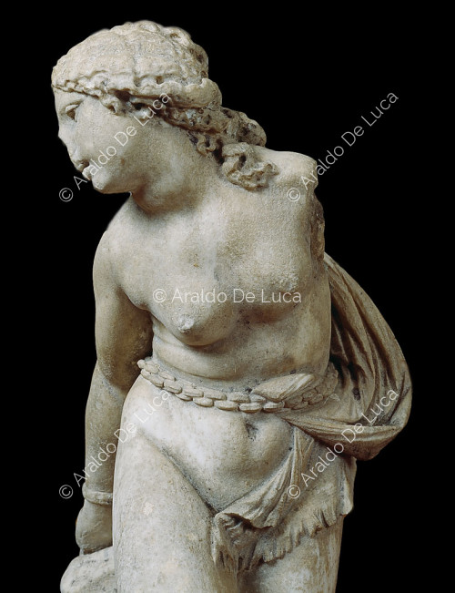 Estatua de mármol de Andrómeda. Detalle del busto