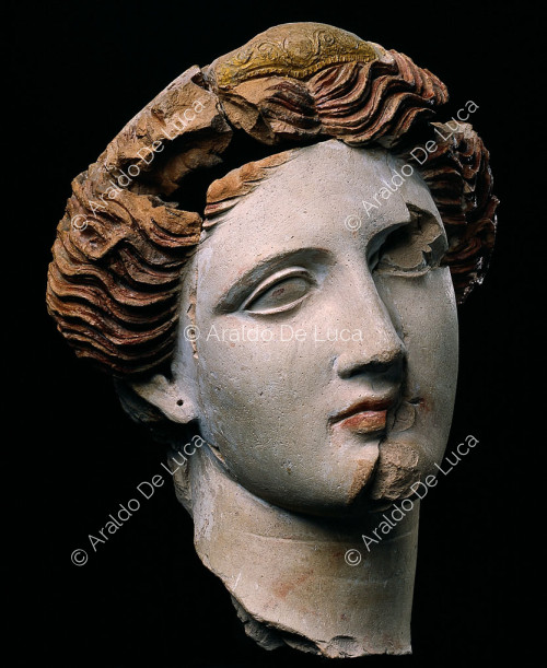 Female head with tiara