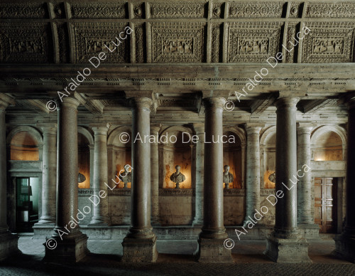 Palazzo Farnese. Vestibül