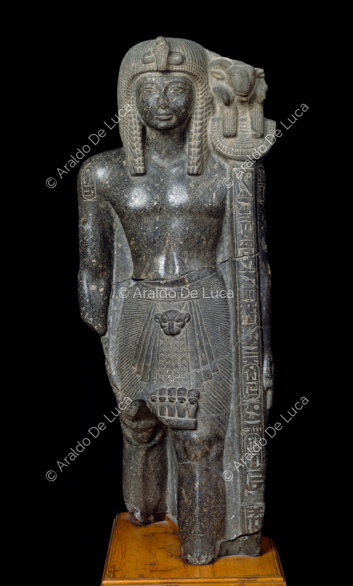 Ramsés III como abanderado de Amón-Ra