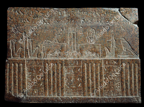 Merenptah sarcophagus used for Psusenne I