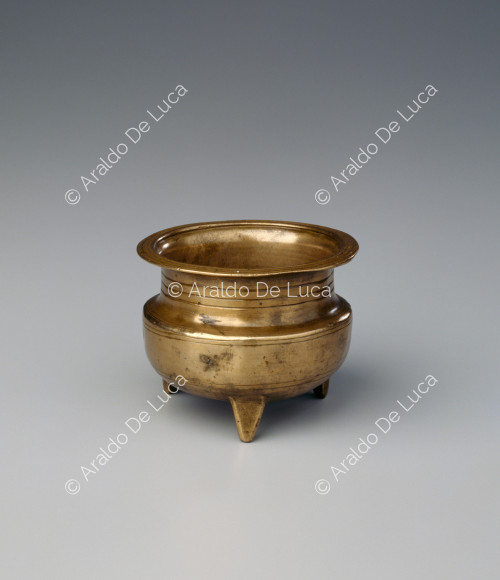 Kleine Vase aus Bronze