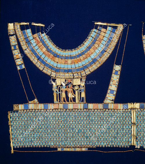 Treasure of Tutankhamun. Royal corset