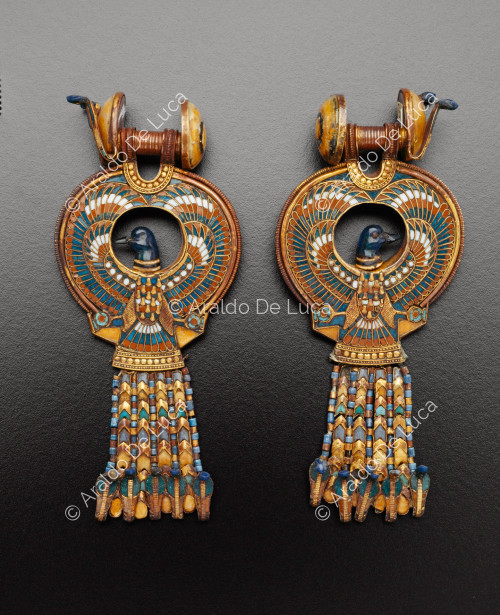 Treasure of Tutankhamun. Earrings with duck heads