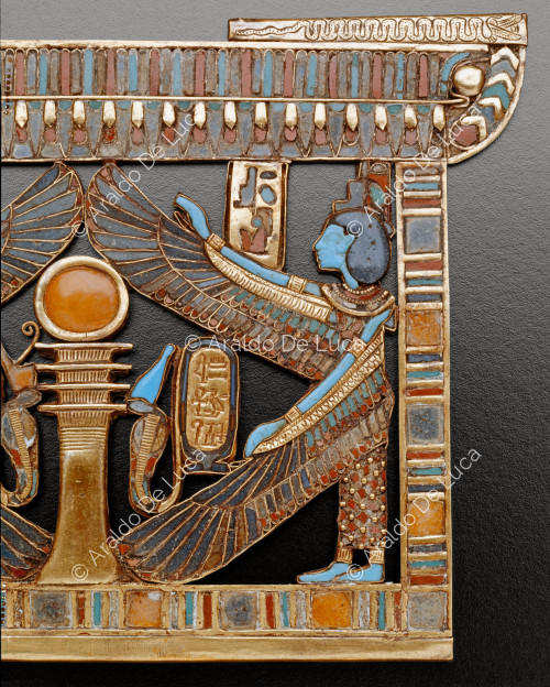 Der Schatz des Tutanchamun. Pektorale mit Isis und Nephthys