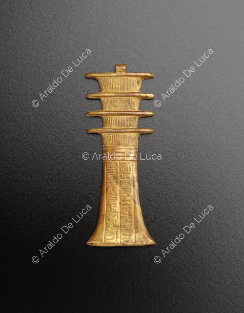 Tesoro de Tutankamón. Amuleto Djed de oro