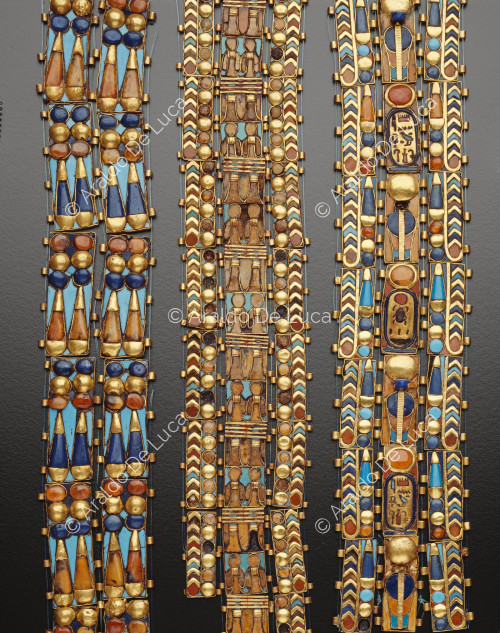 Tesoro di Tutankhamon. Bende d'oro della mummia