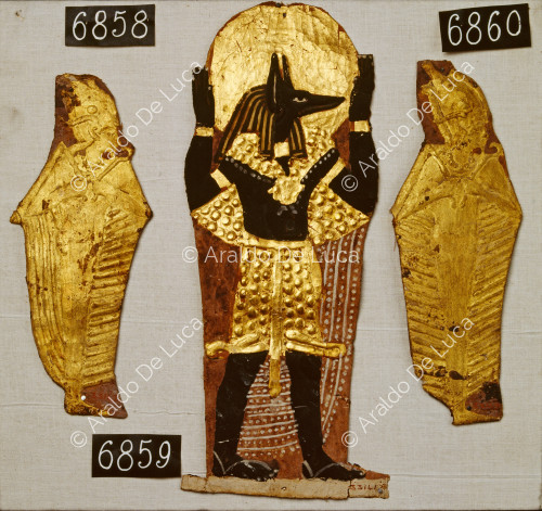 Cartonnage représentant Anubis avec disque lunaire et Osiris