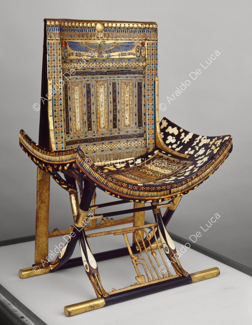 Treasury of Tutankhamun. Ceremonial throne