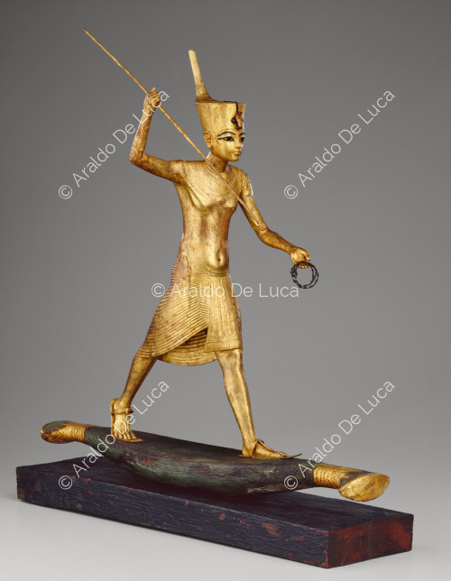 Treasure of Tutankhamun. Tutankhamun on a papyrus boat