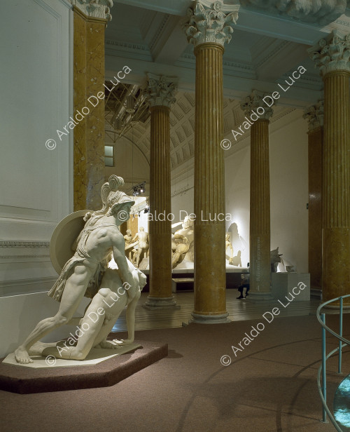 Menelao sostiene il corpo senza vita di Patroclo (Ricostruzione del gruppo statuario)