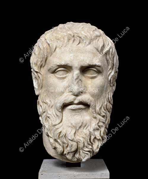 Tête de masque, peut-être du philosophe Platon