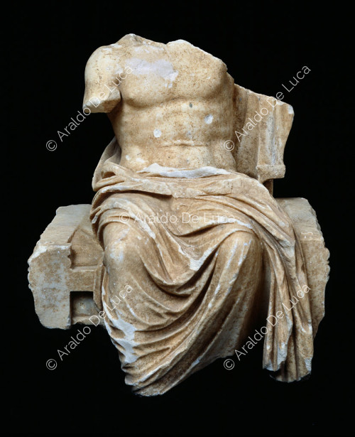 Statuetta di Zeus in trono