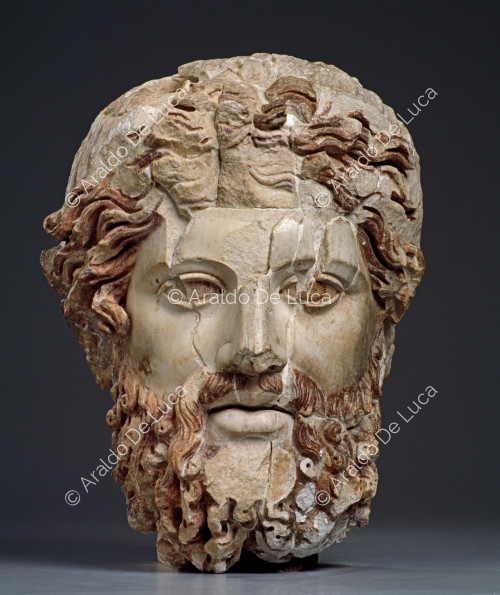 Tête de Zeus en marbre