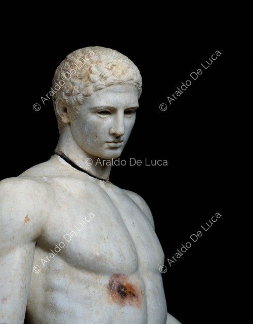 Estatua colosal de Hermes. Detalle