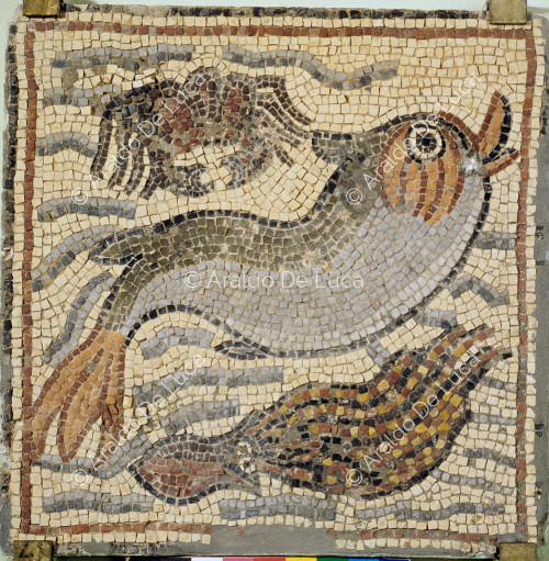 Mosaico policromado con escena acuática