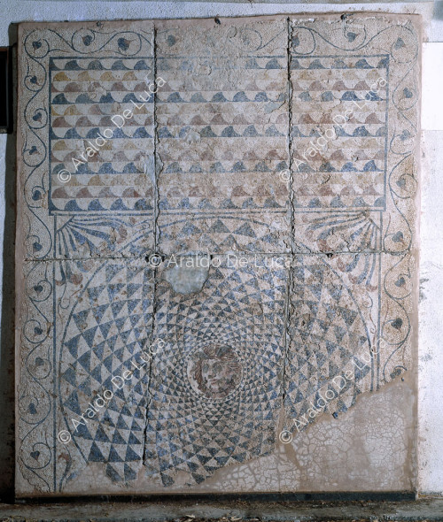 Mosaico con Medusa