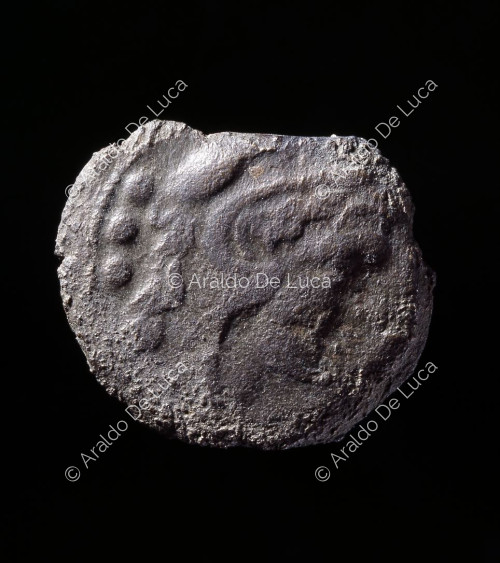 Cabeza de Hércules, esfera romana republicana, serie de proa