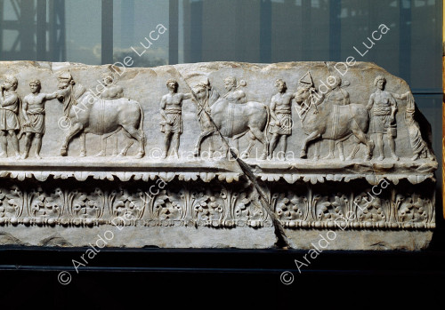 Temple d'Apollon Sosianus : frise