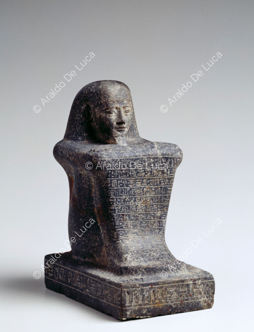 Cube statue of Irethorru