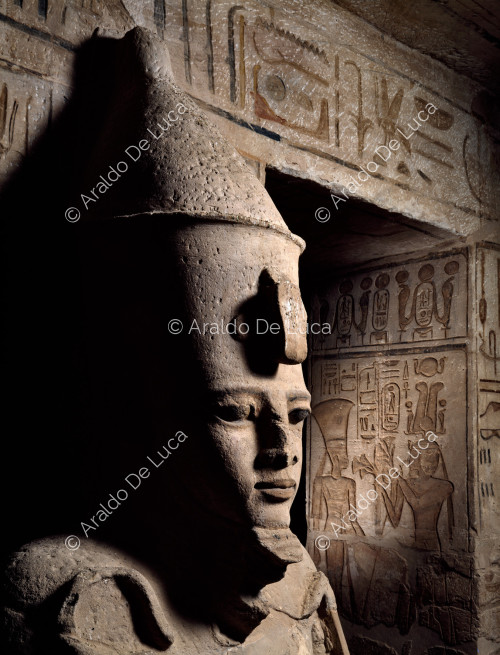 Great Hall with pillars and statues of Ramesses II in the form of Osiris: detail