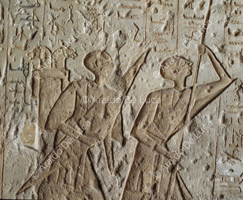 Battaglia di Qadesh: servitori di Ramesse II al concilio di guerra