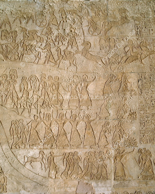 Muro de la batalla de Qadesh. Prisioneros hititas